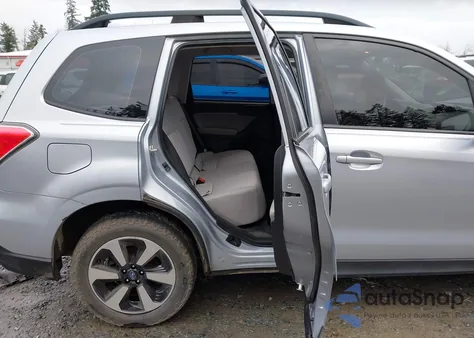 2017 Subaru Forester 2.5I z USA, uszkodzony, nr VIN JF2SJABC2HH512098